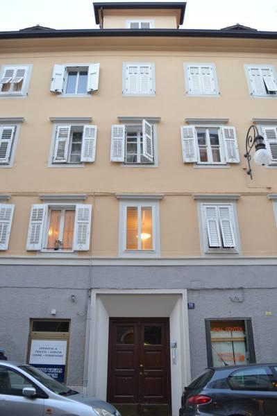 Casa Vacanze Rilke Terst Exteriér fotografie